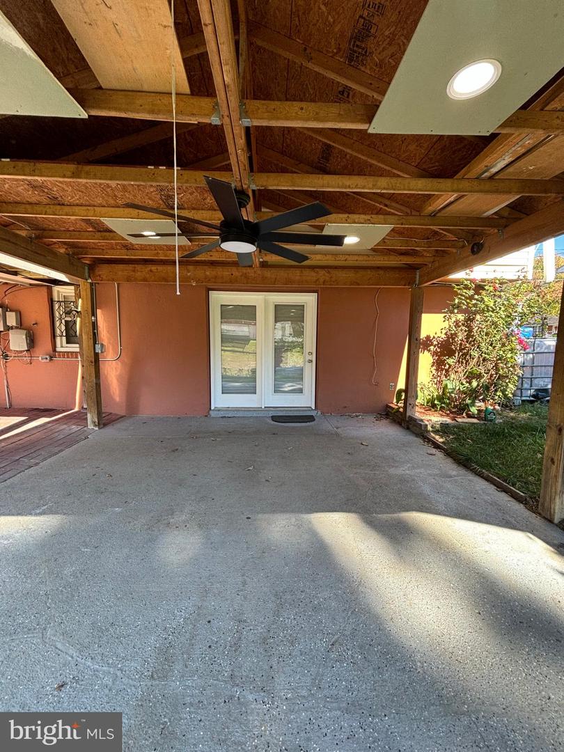 1811 HALIFAX RD, WOODBRIDGE, Virginia 22191, 6 Bedrooms Bedrooms, ,3 BathroomsBathrooms,Residential,For sale,1811 HALIFAX RD,VAPW2094364 MLS # VAPW2094364