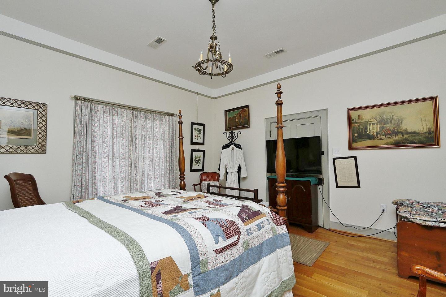 11441 GRUB HILL CHURCH RD, AMELIA COURT HOUSE, Virginia 23002, 8 Bedrooms Bedrooms, ,7 BathroomsBathrooms,Residential,For sale,11441 GRUB HILL CHURCH RD,VAAM2000032 MLS # VAAM2000032