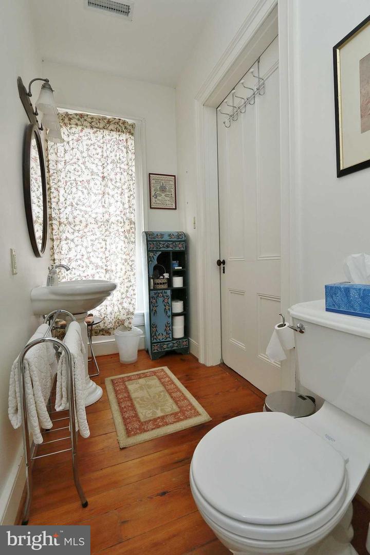 11441 GRUB HILL CHURCH RD, AMELIA COURT HOUSE, Virginia 23002, 8 Bedrooms Bedrooms, ,7 BathroomsBathrooms,Residential,For sale,11441 GRUB HILL CHURCH RD,VAAM2000032 MLS # VAAM2000032