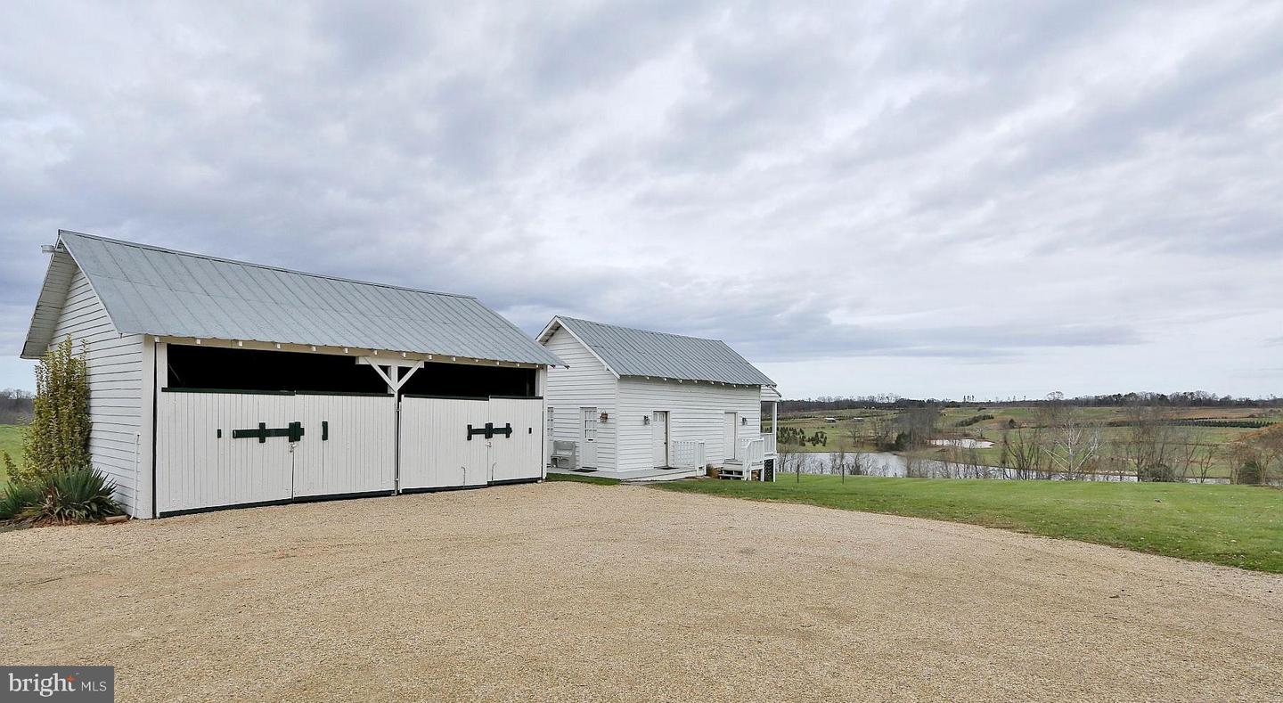 11441 GRUB HILL CHURCH RD, AMELIA COURT HOUSE, Virginia 23002, 8 Bedrooms Bedrooms, ,7 BathroomsBathrooms,Residential,For sale,11441 GRUB HILL CHURCH RD,VAAM2000032 MLS # VAAM2000032