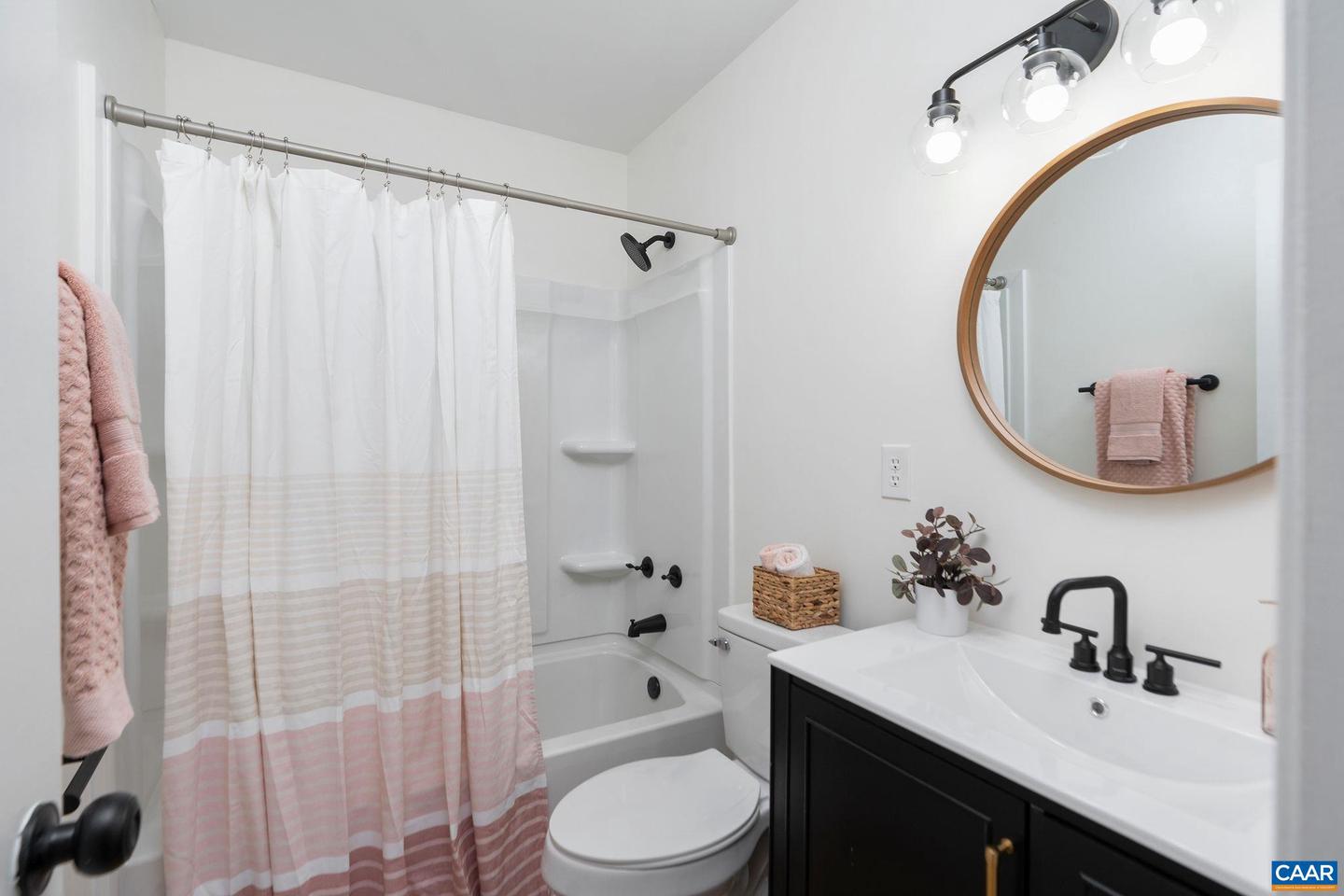 108 MIDDLESEX DR, CHARLOTTESVILLE, Virginia 22901, 3 Bedrooms Bedrooms, ,2 BathroomsBathrooms,Residential,For sale,108 MIDDLESEX DR,664449 MLS # 664449