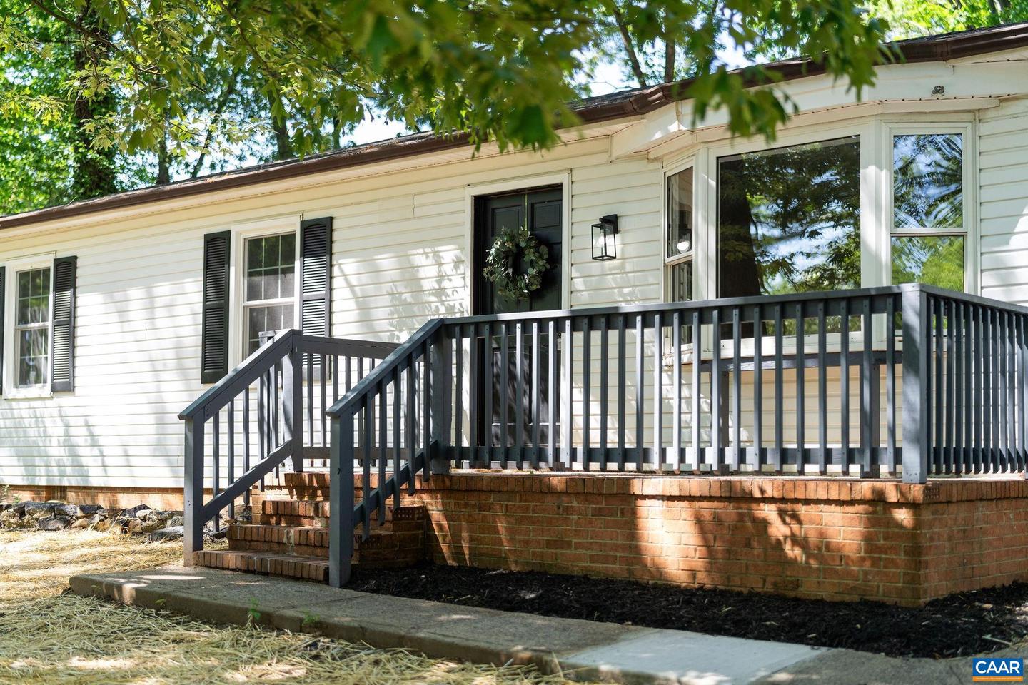 108 MIDDLESEX DR, CHARLOTTESVILLE, Virginia 22901, 3 Bedrooms Bedrooms, ,2 BathroomsBathrooms,Residential,For sale,108 MIDDLESEX DR,664449 MLS # 664449