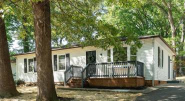 108 MIDDLESEX DR, CHARLOTTESVILLE, Virginia 22901, 3 Bedrooms Bedrooms, ,2 BathroomsBathrooms,Residential,For sale,108 MIDDLESEX DR,664449 MLS # 664449