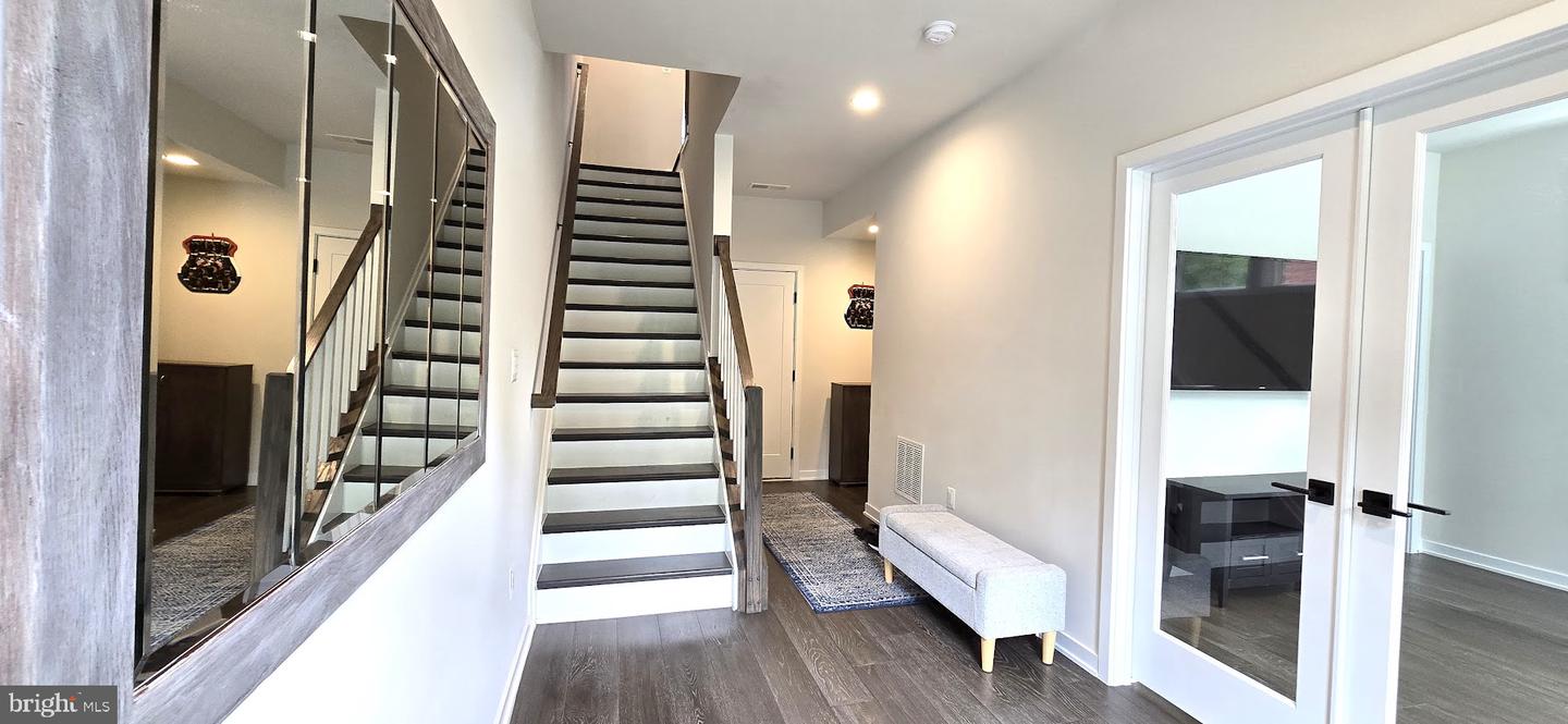 11734 SUNRISE VALLEY DR, RESTON, Virginia 20191, 3 Bedrooms Bedrooms, ,3 BathroomsBathrooms,Residential,For sale,11734 SUNRISE VALLEY DR,VAFX2240584 MLS # VAFX2240584