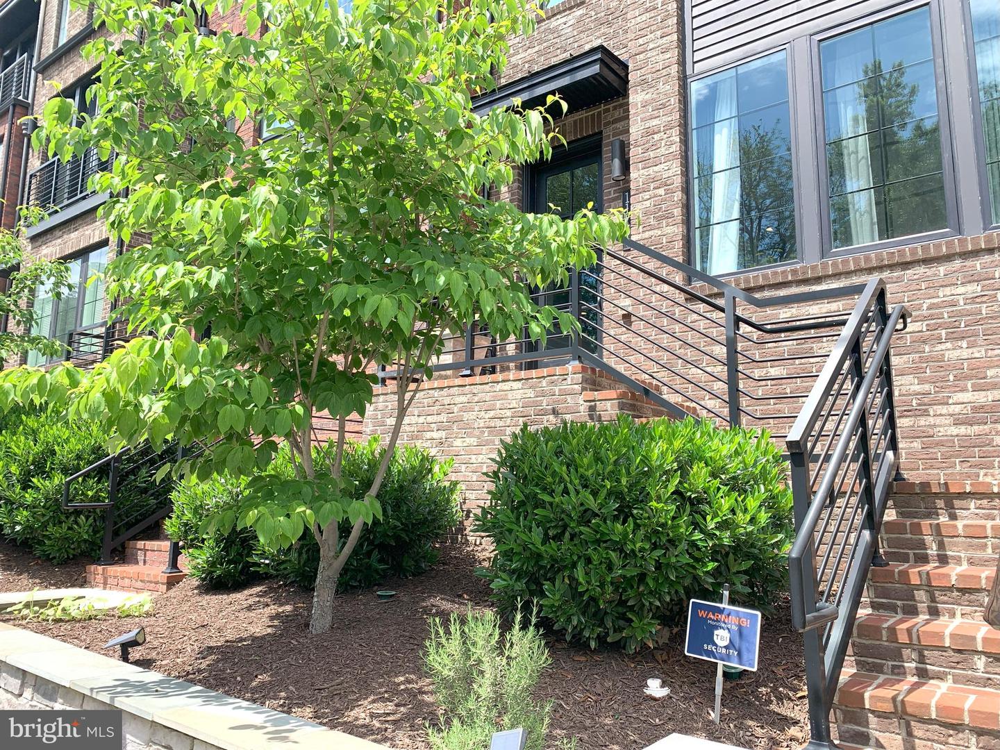 11734 SUNRISE VALLEY DR, RESTON, Virginia 20191, 3 Bedrooms Bedrooms, ,3 BathroomsBathrooms,Residential,For sale,11734 SUNRISE VALLEY DR,VAFX2240584 MLS # VAFX2240584