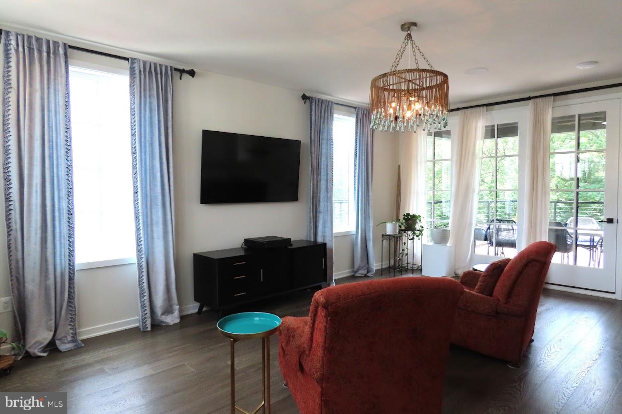 11734 SUNRISE VALLEY DR, RESTON, Virginia 20191, 3 Bedrooms Bedrooms, ,3 BathroomsBathrooms,Residential,For sale,11734 SUNRISE VALLEY DR,VAFX2240584 MLS # VAFX2240584