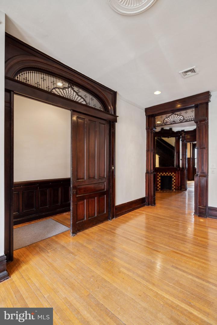 2012 R ST NW, WASHINGTON, District Of Columbia 20009, 6 Bedrooms Bedrooms, ,3 BathroomsBathrooms,Residential,For sale,2012 R ST NW,DCDC2200502 MLS # DCDC2200502