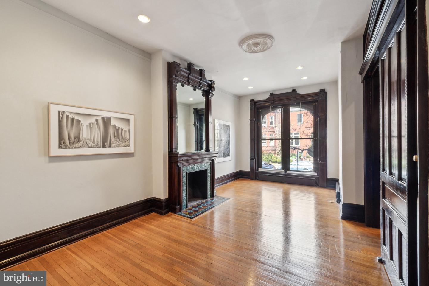 2012 R ST NW, WASHINGTON, District Of Columbia 20009, 6 Bedrooms Bedrooms, ,3 BathroomsBathrooms,Residential,For sale,2012 R ST NW,DCDC2200502 MLS # DCDC2200502
