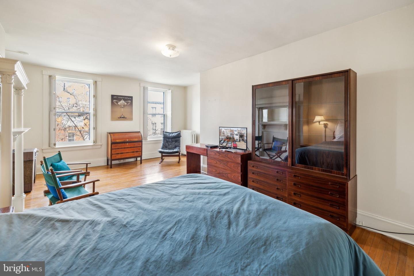 2012 R ST NW, WASHINGTON, District Of Columbia 20009, 6 Bedrooms Bedrooms, ,3 BathroomsBathrooms,Residential,For sale,2012 R ST NW,DCDC2200502 MLS # DCDC2200502