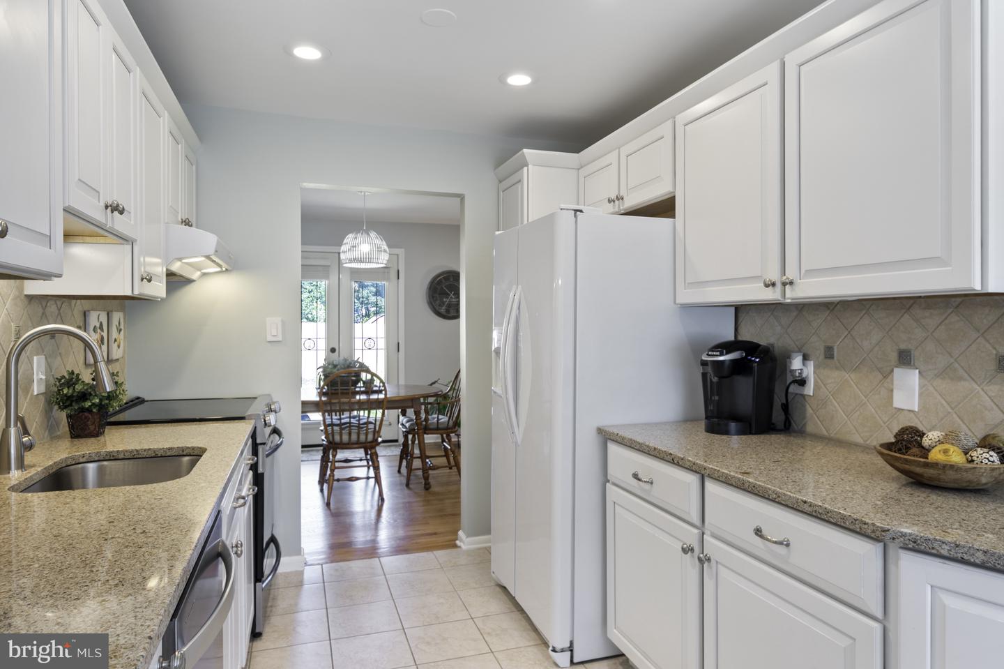 2232 CANDLEWOOD DR, ALEXANDRIA, Virginia 22308, 5 Bedrooms Bedrooms, ,2 BathroomsBathrooms,Residential,For sale,2232 CANDLEWOOD DR,VAFX2240864 MLS # VAFX2240864