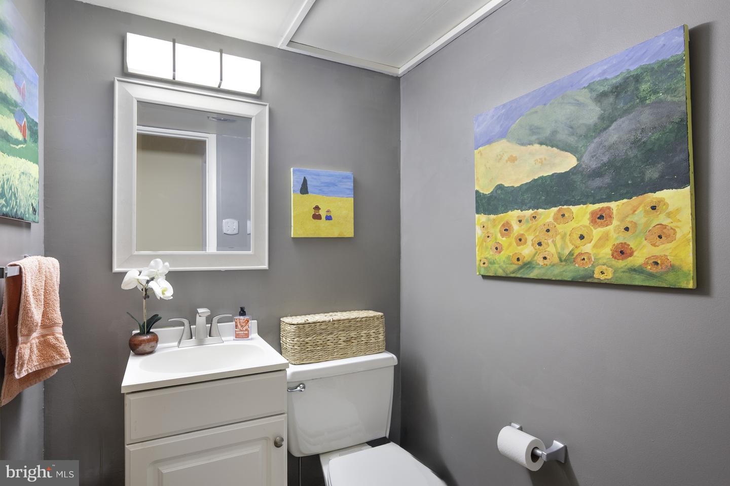 2232 CANDLEWOOD DR, ALEXANDRIA, Virginia 22308, 5 Bedrooms Bedrooms, ,2 BathroomsBathrooms,Residential,For sale,2232 CANDLEWOOD DR,VAFX2240864 MLS # VAFX2240864