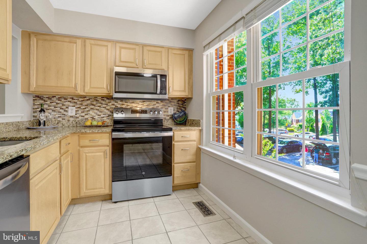 2149 DOMINION WAY, FALLS CHURCH, Virginia 22043, 4 Bedrooms Bedrooms, ,3 BathroomsBathrooms,Residential,For sale,2149 DOMINION WAY,VAFX2240886 MLS # VAFX2240886