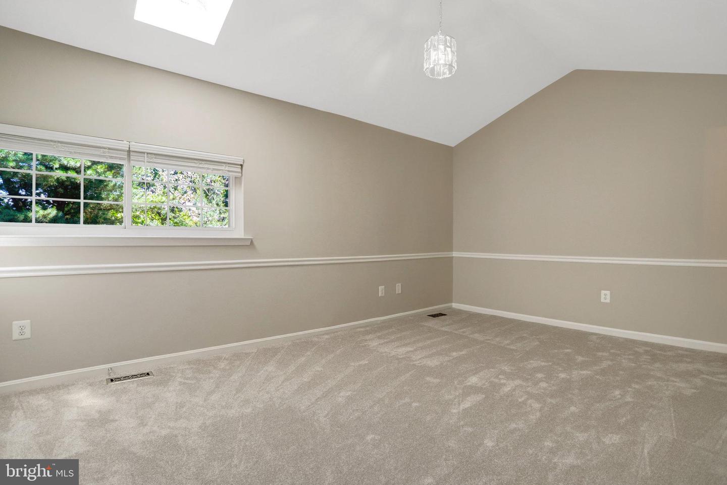 2149 DOMINION WAY, FALLS CHURCH, Virginia 22043, 4 Bedrooms Bedrooms, ,3 BathroomsBathrooms,Residential,For sale,2149 DOMINION WAY,VAFX2240886 MLS # VAFX2240886