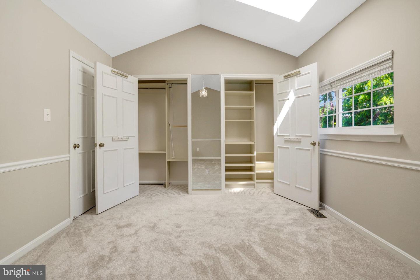 2149 DOMINION WAY, FALLS CHURCH, Virginia 22043, 4 Bedrooms Bedrooms, ,3 BathroomsBathrooms,Residential,For sale,2149 DOMINION WAY,VAFX2240886 MLS # VAFX2240886