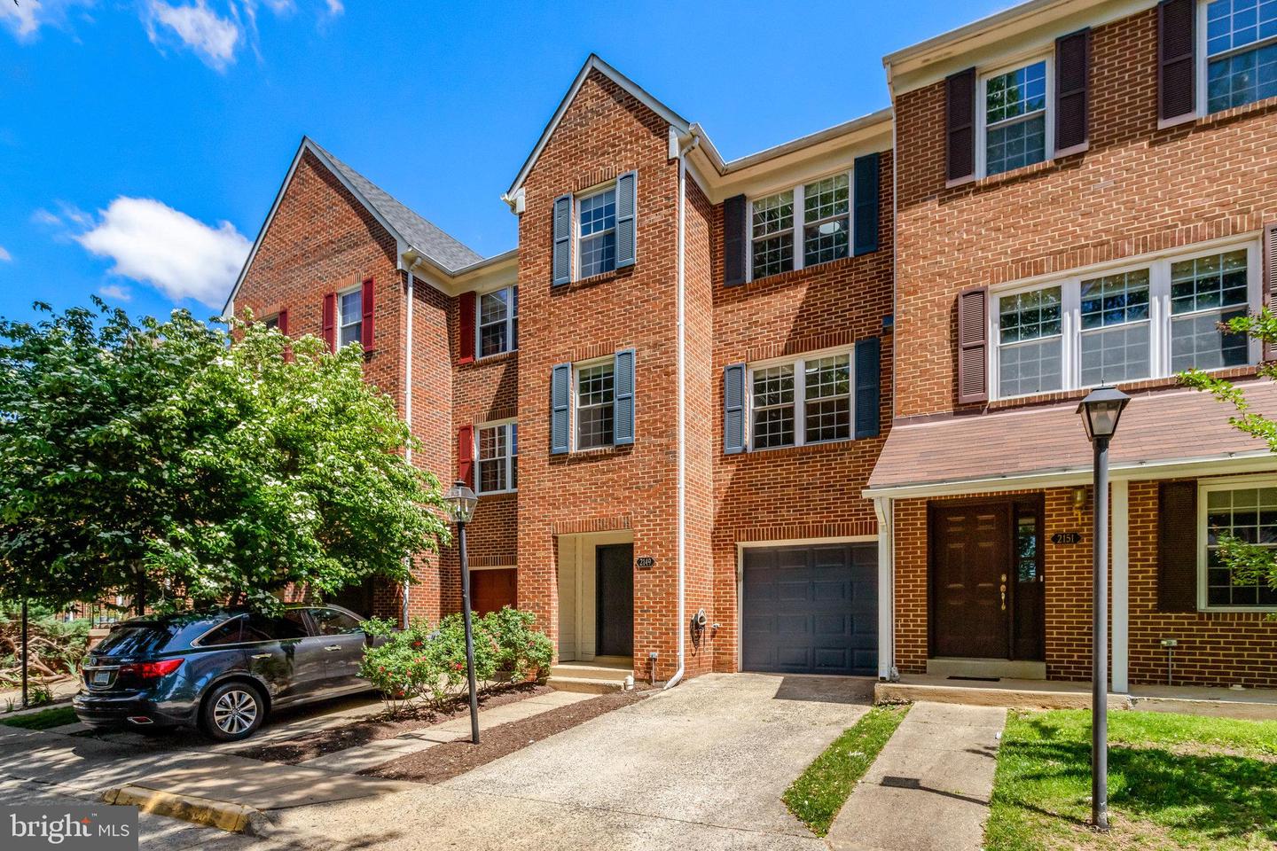 2149 DOMINION WAY, FALLS CHURCH, Virginia 22043, 4 Bedrooms Bedrooms, ,3 BathroomsBathrooms,Residential,For sale,2149 DOMINION WAY,VAFX2240886 MLS # VAFX2240886
