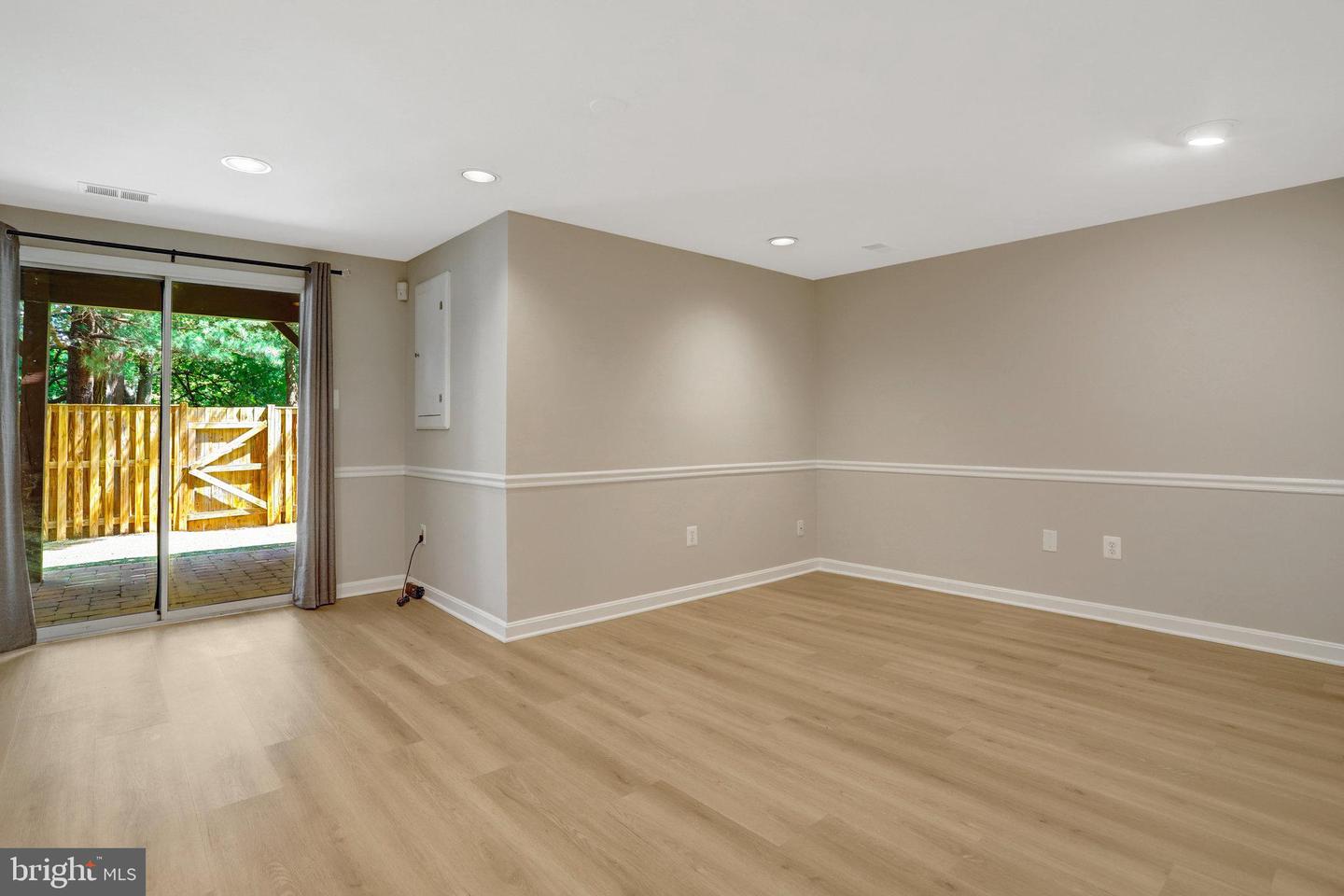 2149 DOMINION WAY, FALLS CHURCH, Virginia 22043, 4 Bedrooms Bedrooms, ,3 BathroomsBathrooms,Residential,For sale,2149 DOMINION WAY,VAFX2240886 MLS # VAFX2240886