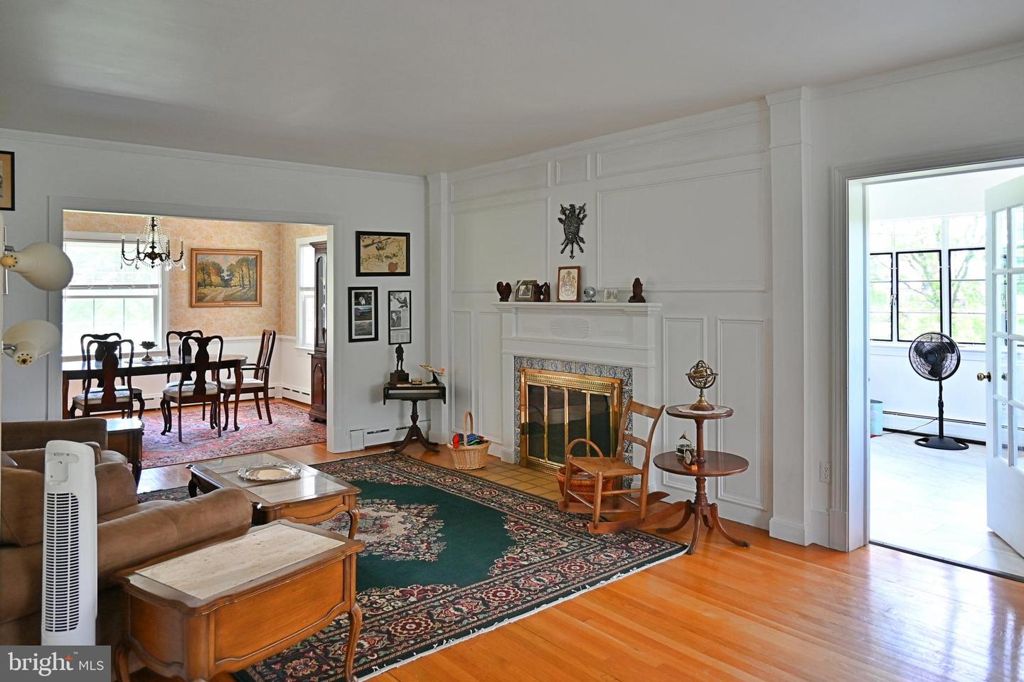 9706 FAIRWAY DR, NEW MARKET, Virginia 22844, 5 Bedrooms Bedrooms, ,2 BathroomsBathrooms,Residential,For sale,9706 FAIRWAY DR,VASH2011480 MLS # VASH2011480