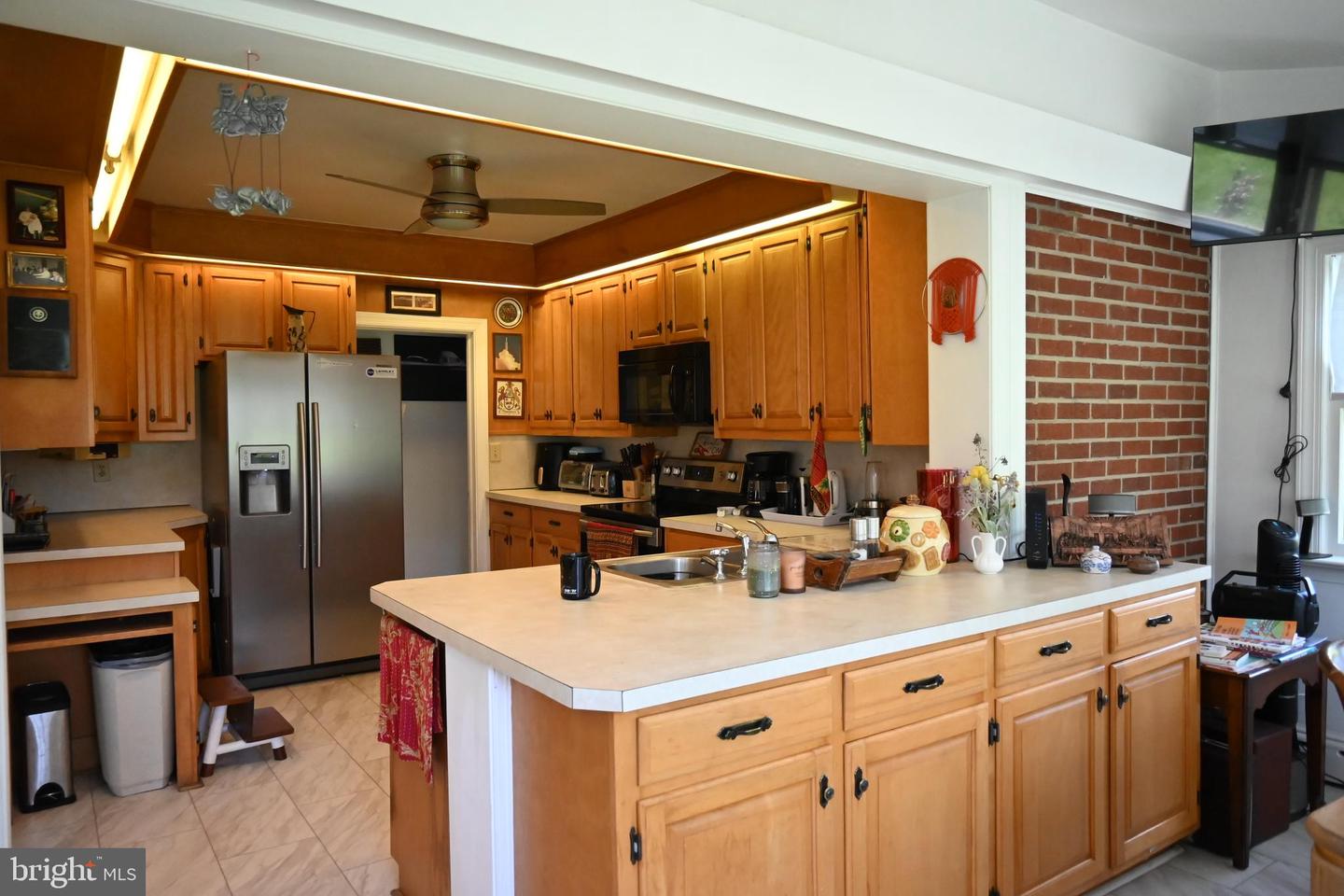 9706 FAIRWAY DR, NEW MARKET, Virginia 22844, 5 Bedrooms Bedrooms, ,2 BathroomsBathrooms,Residential,For sale,9706 FAIRWAY DR,VASH2011480 MLS # VASH2011480