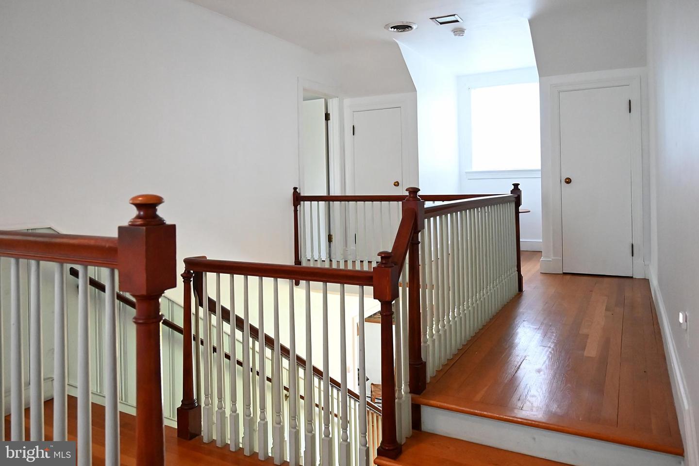 9706 FAIRWAY DR, NEW MARKET, Virginia 22844, 5 Bedrooms Bedrooms, ,2 BathroomsBathrooms,Residential,For sale,9706 FAIRWAY DR,VASH2011480 MLS # VASH2011480