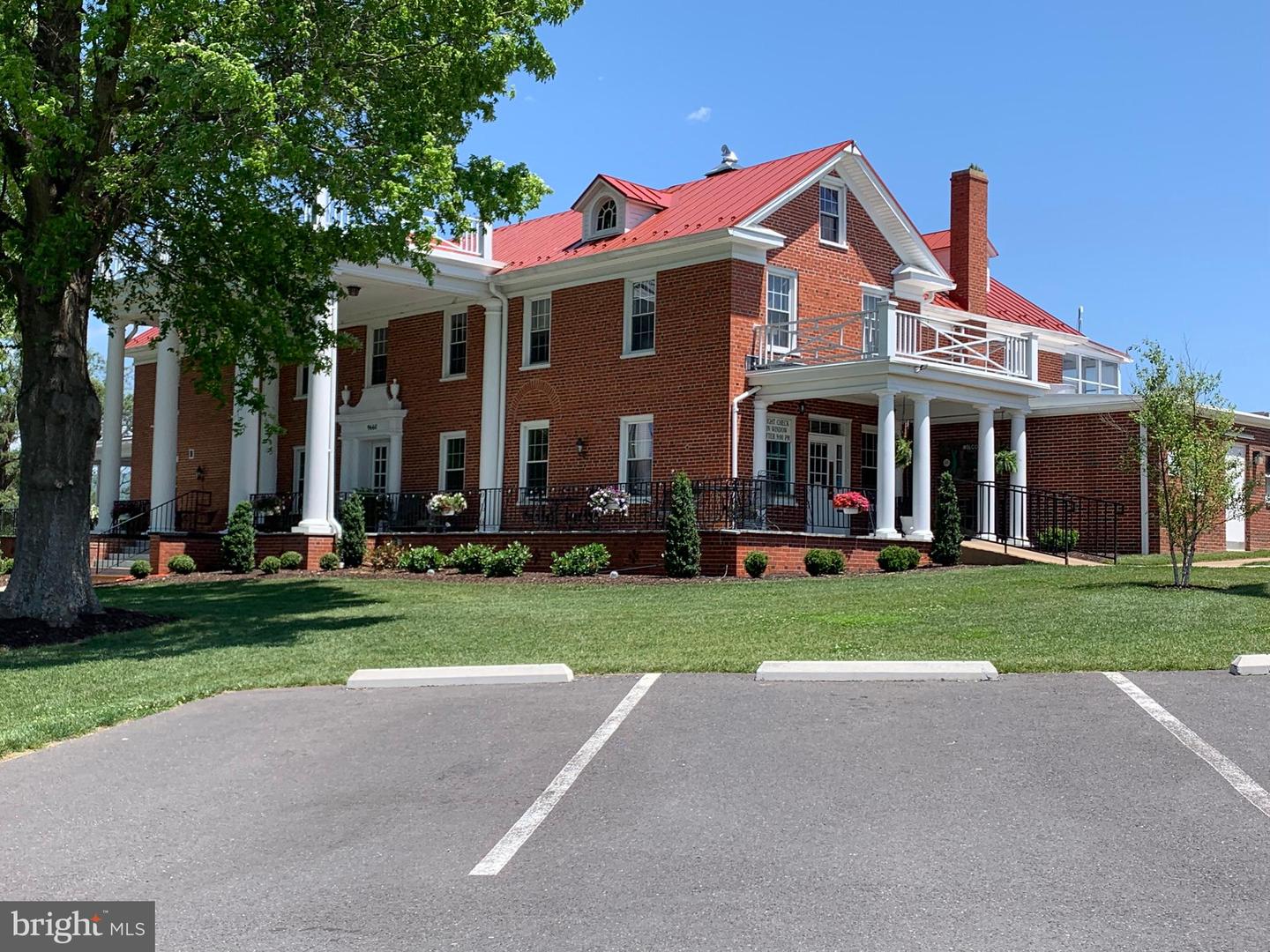 9706 FAIRWAY DR, NEW MARKET, Virginia 22844, 5 Bedrooms Bedrooms, ,2 BathroomsBathrooms,Residential,For sale,9706 FAIRWAY DR,VASH2011480 MLS # VASH2011480