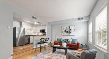122 N BEDFORD ST #A, ARLINGTON, Virginia 22201, 1 Bedroom Bedrooms, ,1 BathroomBathrooms,Residential,For sale,122 N BEDFORD ST #A,VAAR2057660 MLS # VAAR2057660