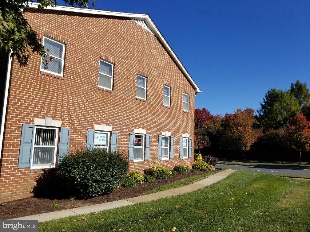 4248 CHAIN BRIDGE RD #B, FAIRFAX, Virginia 22030, ,Land,For sale,4248 CHAIN BRIDGE RD #B,VAFC2006290 MLS # VAFC2006290