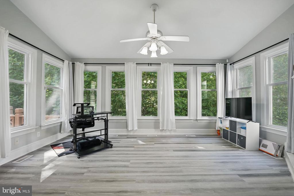 10104 BLANDFIELD LN, FREDERICKSBURG, Virginia 22408, 3 Bedrooms Bedrooms, ,3 BathroomsBathrooms,Residential,THE GREENS AT LE,10104 BLANDFIELD LN,VASP2033088 MLS # VASP2033088