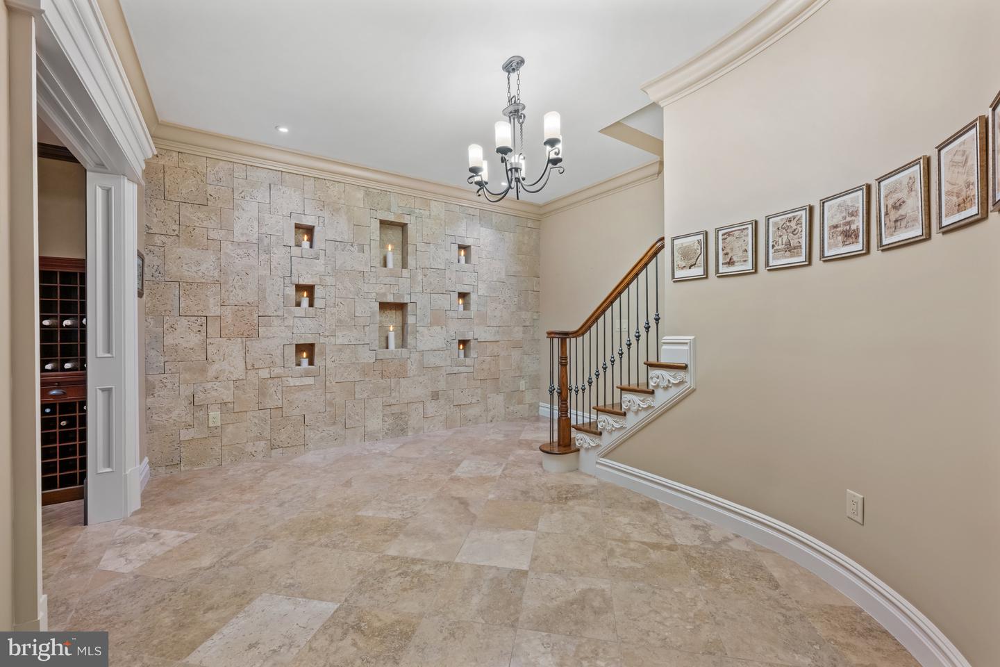 601 UTTERBACK STORE RD, GREAT FALLS, Virginia 22066, 5 Bedrooms Bedrooms, ,5 BathroomsBathrooms,Residential,For sale,601 UTTERBACK STORE RD,VAFX2241716 MLS # VAFX2241716