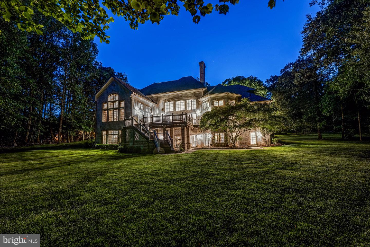 601 UTTERBACK STORE RD, GREAT FALLS, Virginia 22066, 5 Bedrooms Bedrooms, ,5 BathroomsBathrooms,Residential,For sale,601 UTTERBACK STORE RD,VAFX2241716 MLS # VAFX2241716