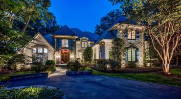 601 UTTERBACK STORE RD, GREAT FALLS, Virginia 22066, 5 Bedrooms Bedrooms, ,5 BathroomsBathrooms,Residential,For sale,601 UTTERBACK STORE RD,VAFX2241716 MLS # VAFX2241716