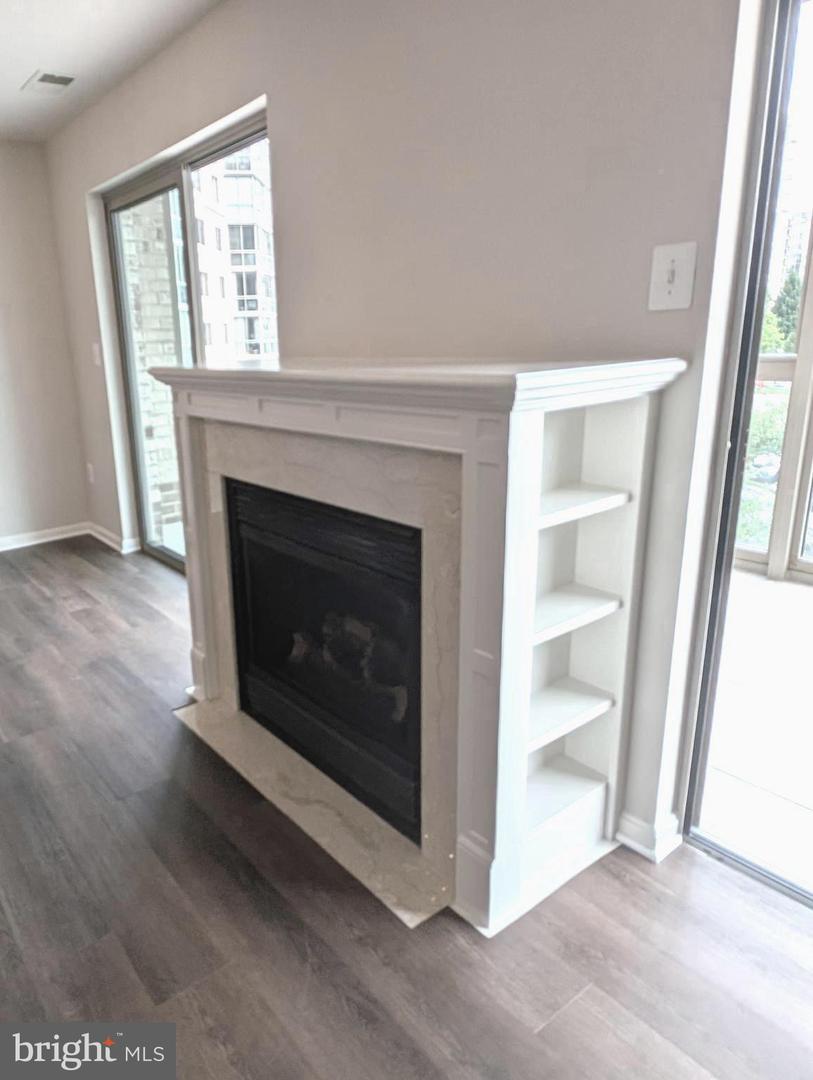 19375 CYPRESS RIDGE TER #212, LEESBURG, Virginia 20176, 3 Bedrooms Bedrooms, 8 Rooms Rooms,2 BathroomsBathrooms,Residential,For sale,19375 CYPRESS RIDGE TER #212,VALO2097230 MLS # VALO2097230