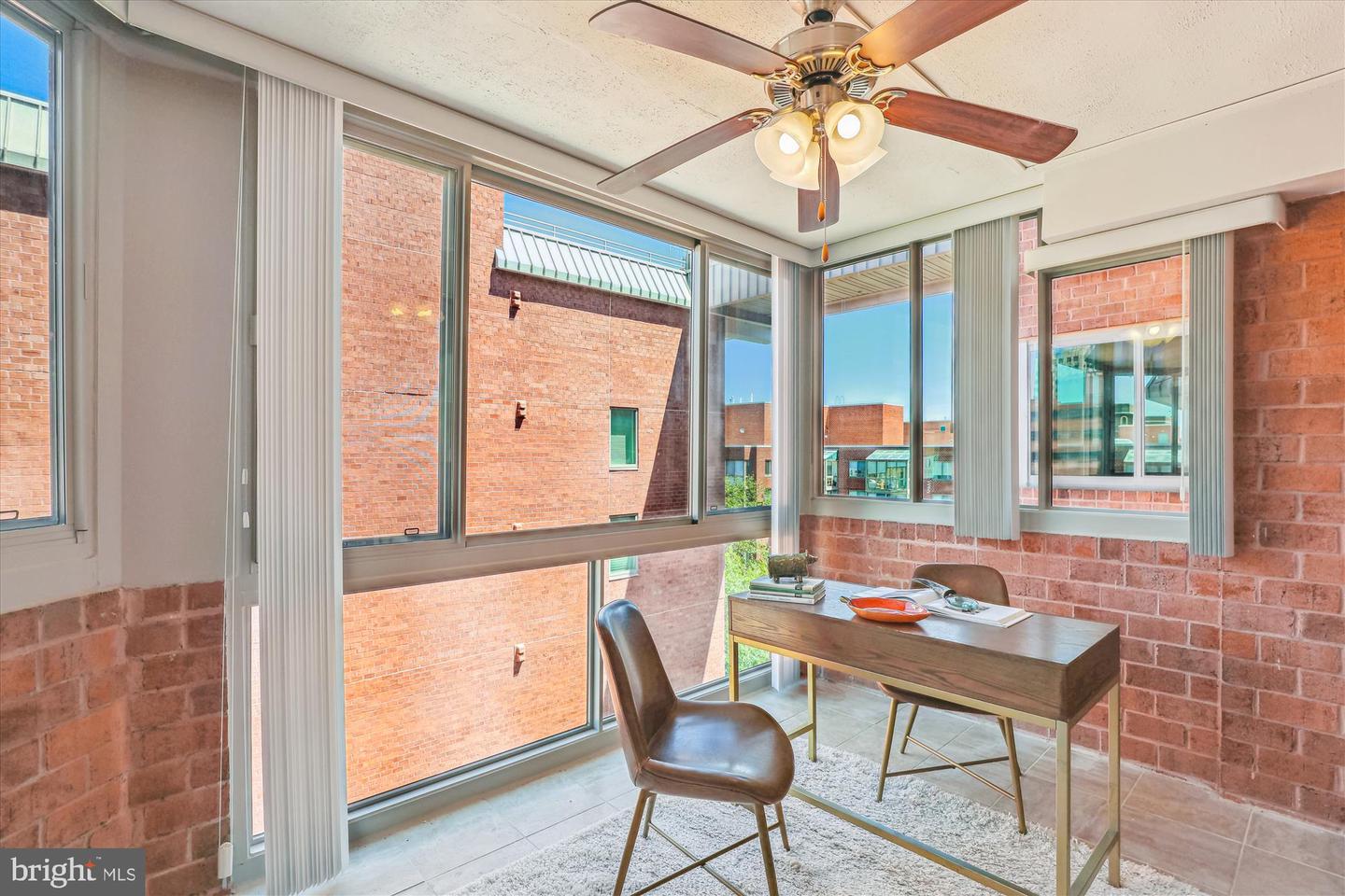1001 N VERMONT ST #812, ARLINGTON, Virginia 22201, 1 Bedroom Bedrooms, ,1 BathroomBathrooms,Residential,For sale,1001 N VERMONT ST #812,VAAR2057842 MLS # VAAR2057842