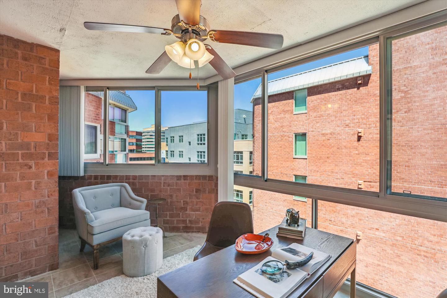 1001 N VERMONT ST #812, ARLINGTON, Virginia 22201, 1 Bedroom Bedrooms, ,1 BathroomBathrooms,Residential,For sale,1001 N VERMONT ST #812,VAAR2057842 MLS # VAAR2057842