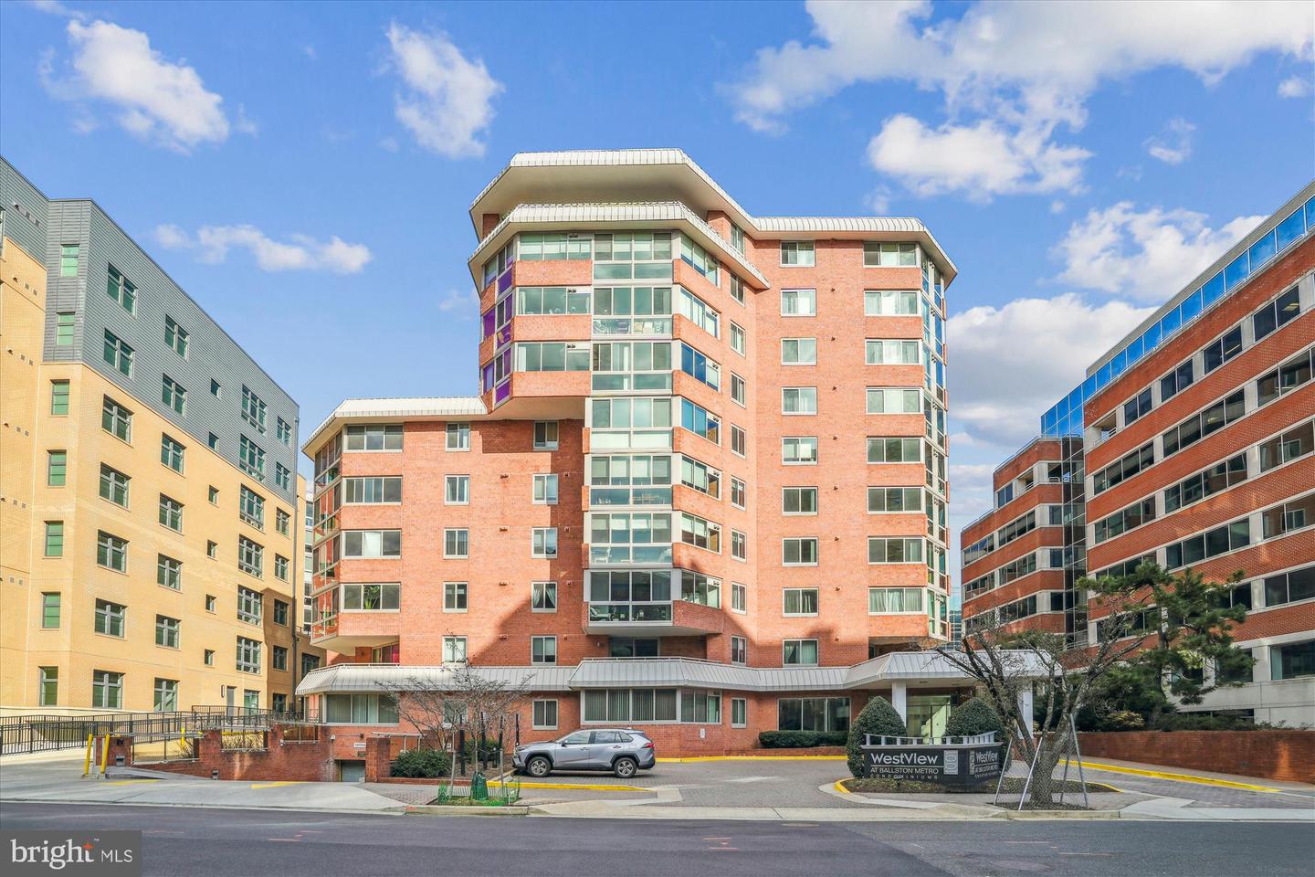 1001 N VERMONT ST #812, ARLINGTON, Virginia 22201, 1 Bedroom Bedrooms, ,1 BathroomBathrooms,Residential,For sale,1001 N VERMONT ST #812,VAAR2057842 MLS # VAAR2057842