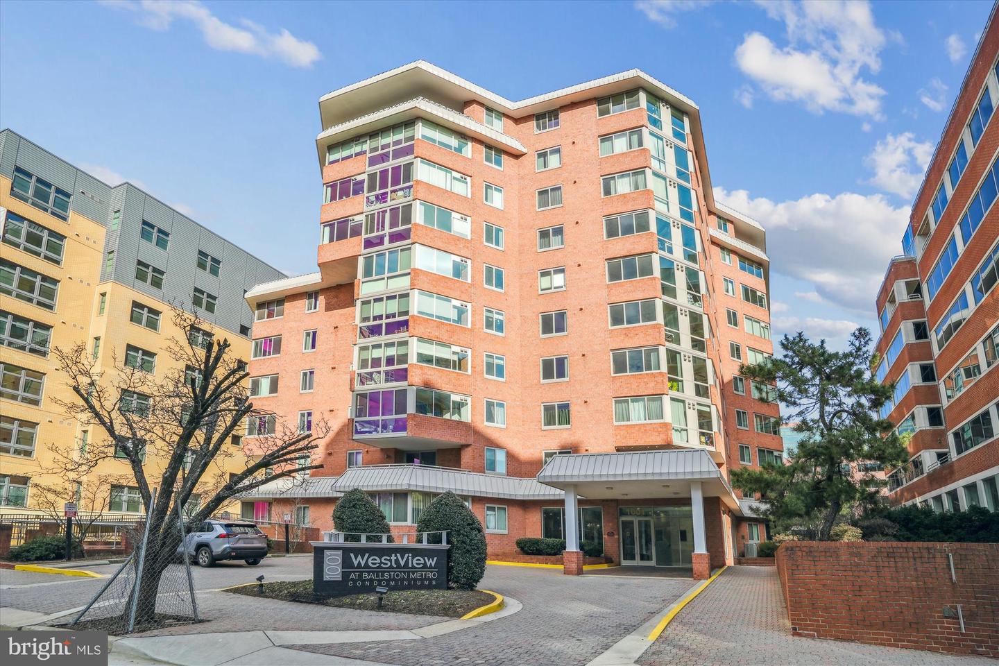1001 N VERMONT ST #812, ARLINGTON, Virginia 22201, 1 Bedroom Bedrooms, ,1 BathroomBathrooms,Residential,For sale,1001 N VERMONT ST #812,VAAR2057842 MLS # VAAR2057842