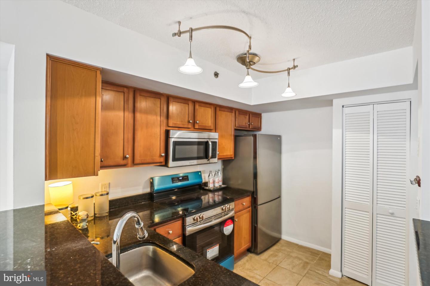 1001 N VERMONT ST #812, ARLINGTON, Virginia 22201, 1 Bedroom Bedrooms, ,1 BathroomBathrooms,Residential,For sale,1001 N VERMONT ST #812,VAAR2057842 MLS # VAAR2057842