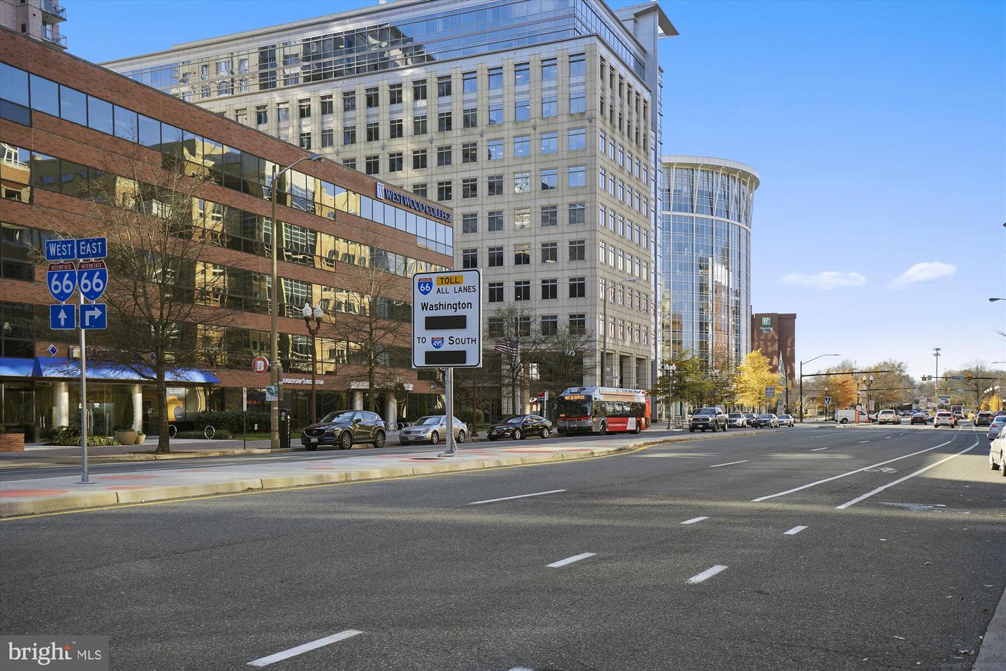 1001 N VERMONT ST #812, ARLINGTON, Virginia 22201, 1 Bedroom Bedrooms, ,1 BathroomBathrooms,Residential,For sale,1001 N VERMONT ST #812,VAAR2057842 MLS # VAAR2057842