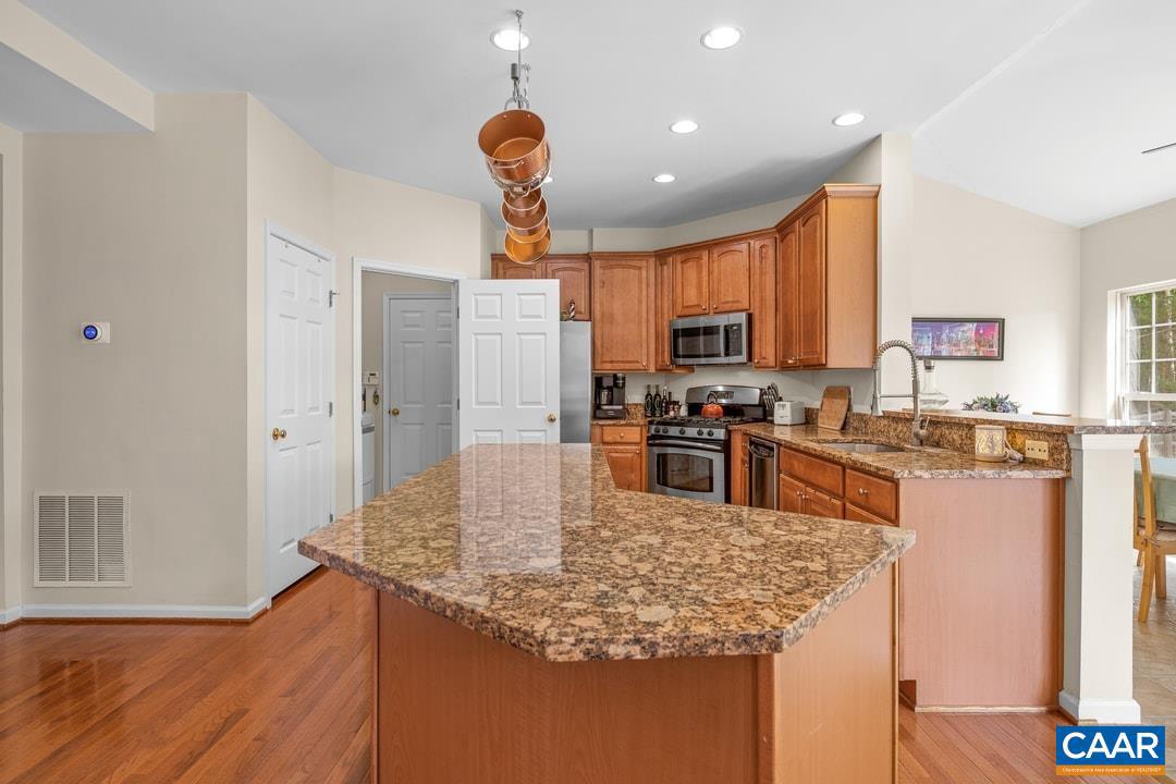 154 FOXMOOR RD, TROY, Virginia 22974, 4 Bedrooms Bedrooms, ,2 BathroomsBathrooms,Residential,For sale,154 FOXMOOR RD,664701 MLS # 664701