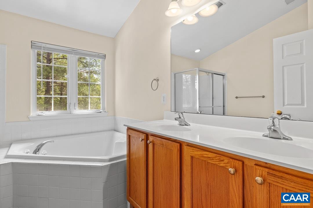 154 FOXMOOR RD, TROY, Virginia 22974, 4 Bedrooms Bedrooms, ,2 BathroomsBathrooms,Residential,For sale,154 FOXMOOR RD,664701 MLS # 664701