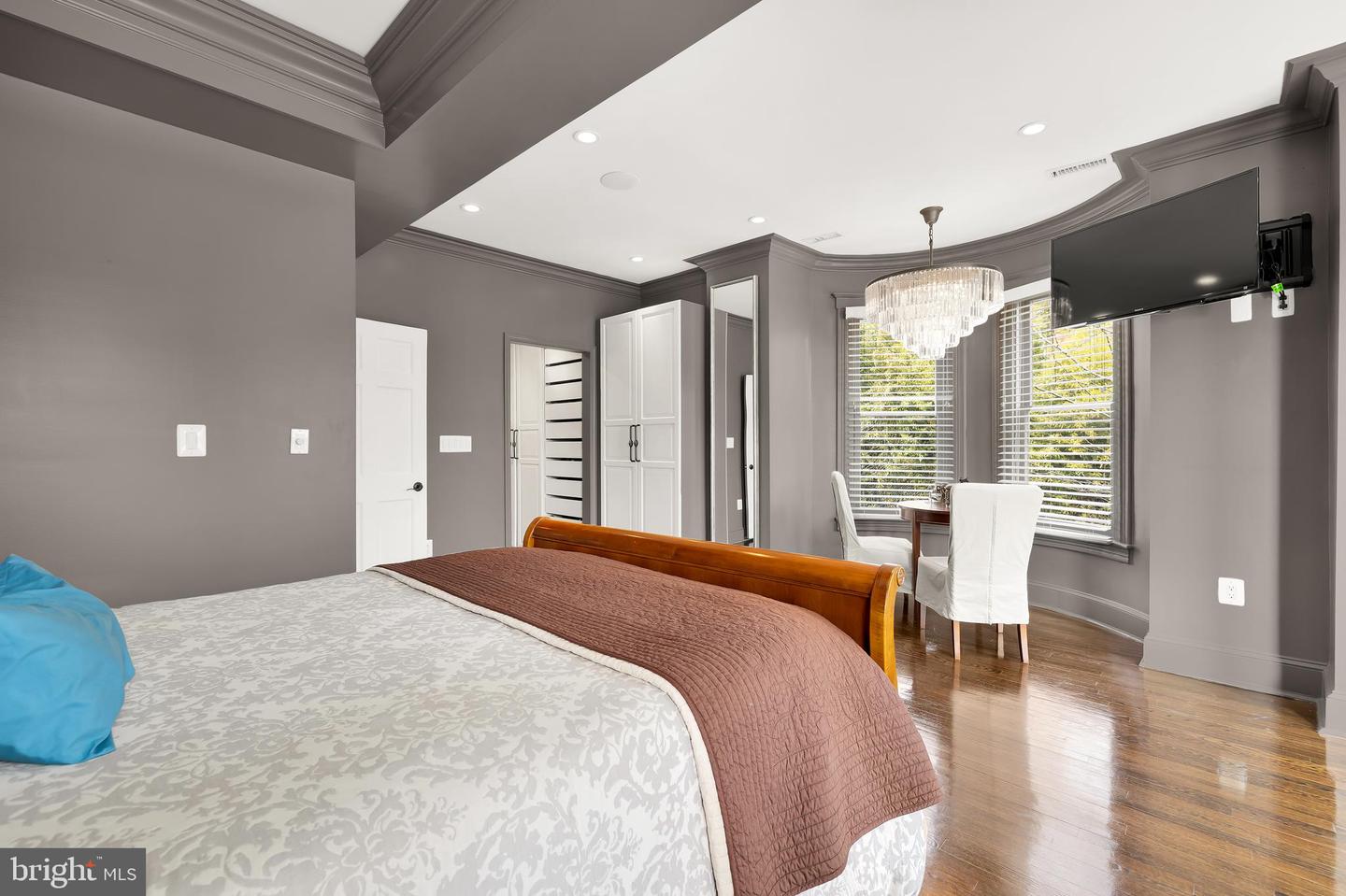 2200 DECATUR PL NW, WASHINGTON, District Of Columbia 20008, 5 Bedrooms Bedrooms, ,4 BathroomsBathrooms,Residential,For sale,2200 DECATUR PL NW,DCDC2201524 MLS # DCDC2201524