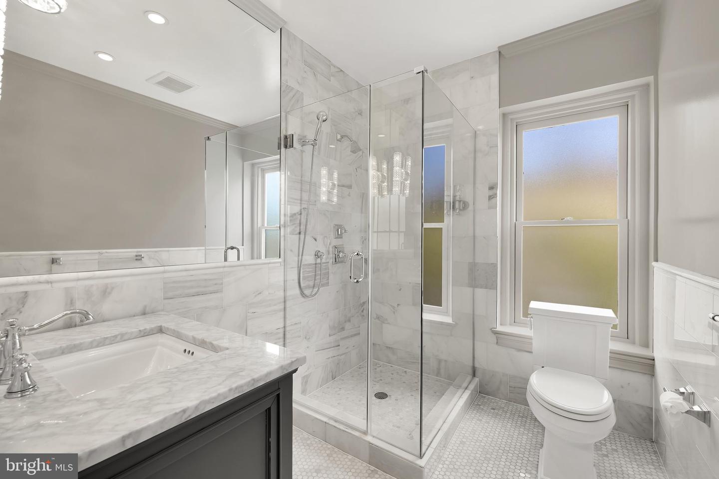 2200 DECATUR PL NW, WASHINGTON, District Of Columbia 20008, 5 Bedrooms Bedrooms, ,4 BathroomsBathrooms,Residential,For sale,2200 DECATUR PL NW,DCDC2201524 MLS # DCDC2201524