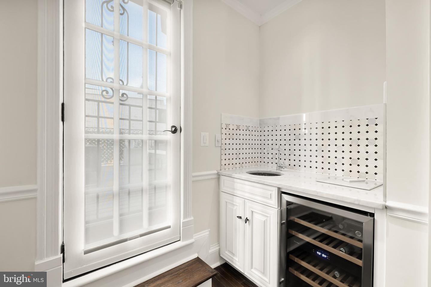2200 DECATUR PL NW, WASHINGTON, District Of Columbia 20008, 5 Bedrooms Bedrooms, ,4 BathroomsBathrooms,Residential,For sale,2200 DECATUR PL NW,DCDC2201524 MLS # DCDC2201524
