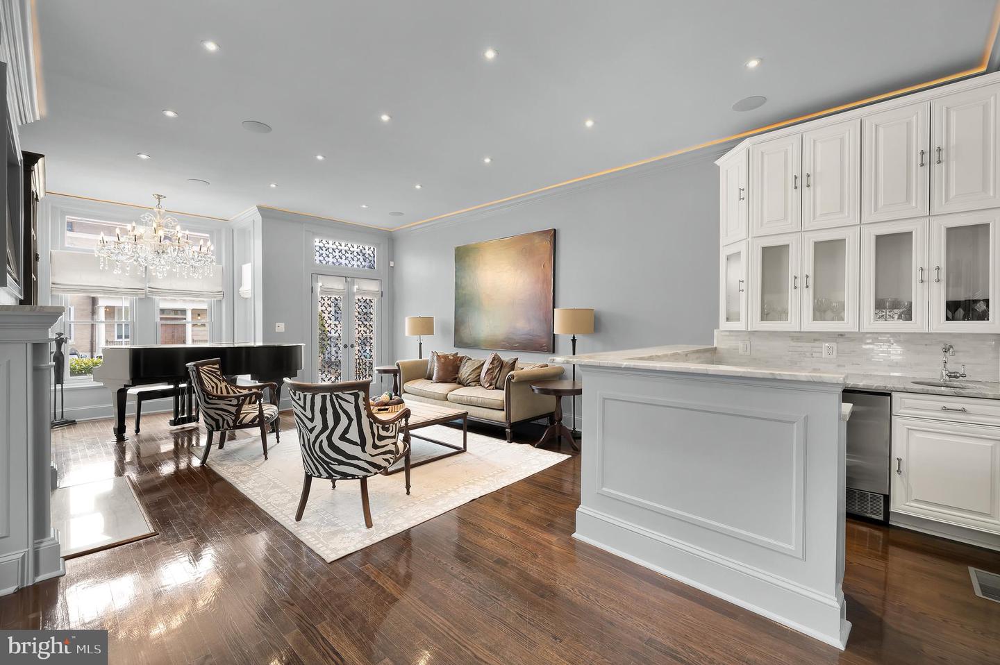 2200 DECATUR PL NW, WASHINGTON, District Of Columbia 20008, 5 Bedrooms Bedrooms, ,4 BathroomsBathrooms,Residential,For sale,2200 DECATUR PL NW,DCDC2201524 MLS # DCDC2201524