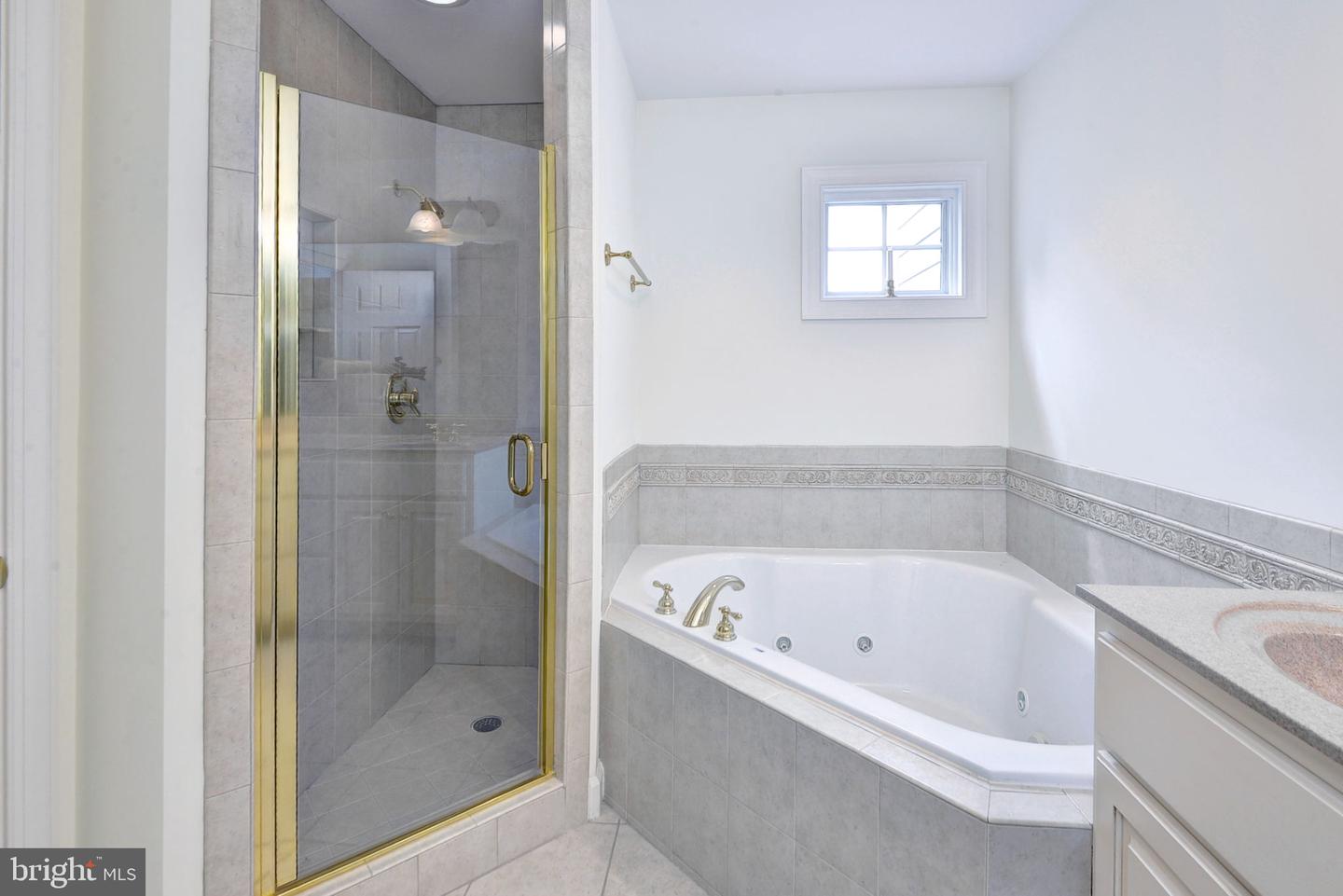 3609 BRADINTON, WILLIAMSBURG, Virginia 23188, 4 Bedrooms Bedrooms, 8 Rooms Rooms,3 BathroomsBathrooms,Residential,For sale,3609 BRADINTON,VAJC2000454 MLS # VAJC2000454