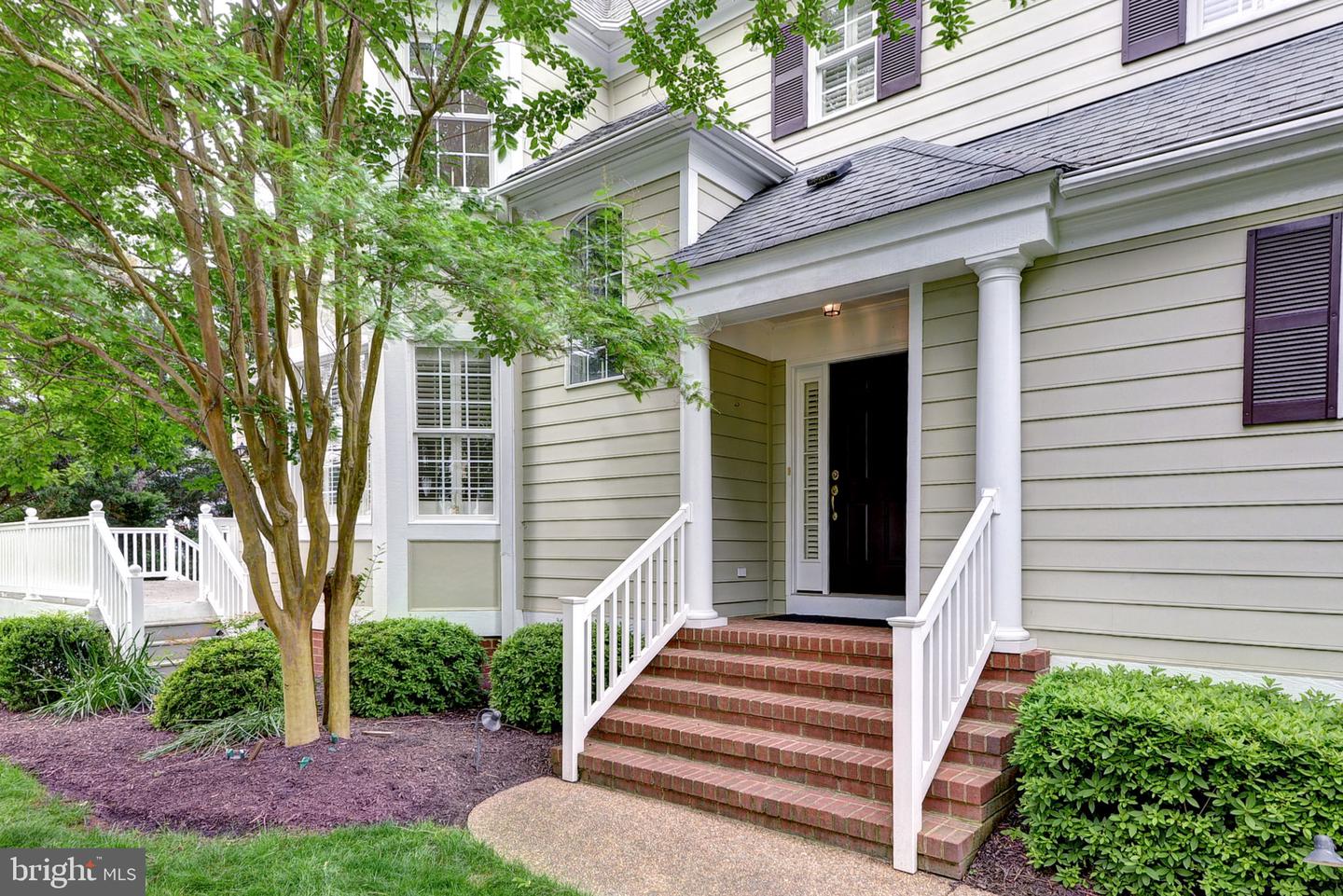 3609 BRADINTON, WILLIAMSBURG, Virginia 23188, 4 Bedrooms Bedrooms, 8 Rooms Rooms,3 BathroomsBathrooms,Residential,For sale,3609 BRADINTON,VAJC2000454 MLS # VAJC2000454