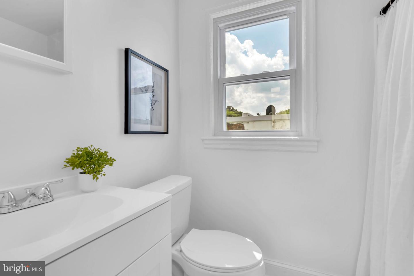 4428 EDSON PL NE, WASHINGTON, District Of Columbia 20019, 3 Bedrooms Bedrooms, ,2 BathroomsBathrooms,Residential,For sale,4428 EDSON PL NE,DCDC2201580 MLS # DCDC2201580