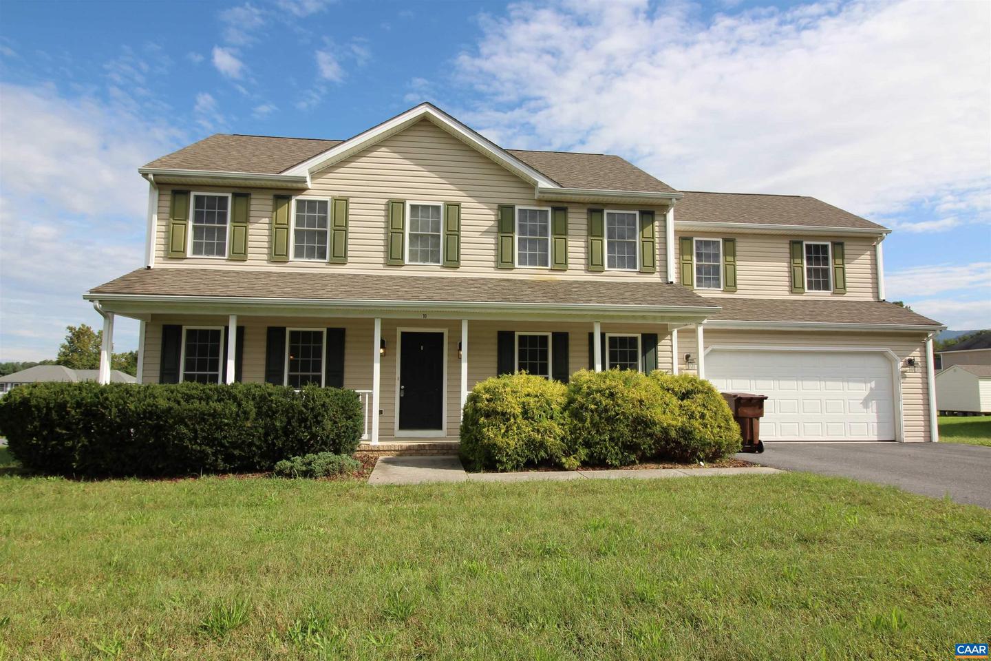 10 LADY SLIPPER DR, WAYNESBORO, Virginia 22980, 4 Bedrooms Bedrooms, ,2 BathroomsBathrooms,Residential,For sale,10 LADY SLIPPER DR,664722 MLS # 664722