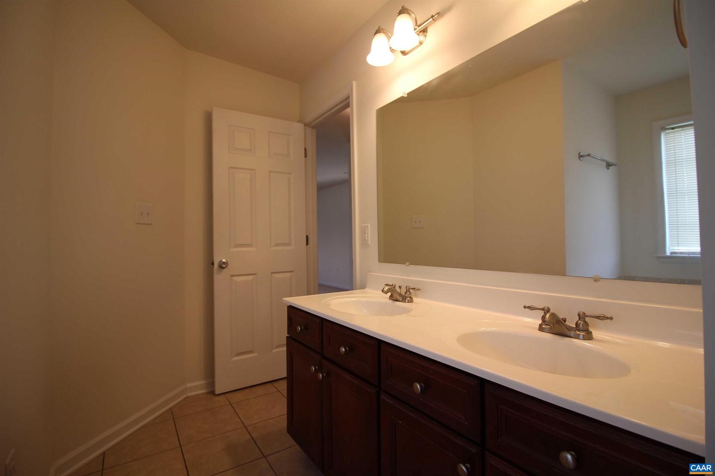 10 LADY SLIPPER DR, WAYNESBORO, Virginia 22980, 4 Bedrooms Bedrooms, ,2 BathroomsBathrooms,Residential,For sale,10 LADY SLIPPER DR,664722 MLS # 664722