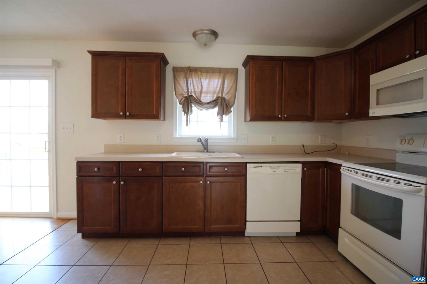 10 LADY SLIPPER DR, WAYNESBORO, Virginia 22980, 4 Bedrooms Bedrooms, ,2 BathroomsBathrooms,Residential,For sale,10 LADY SLIPPER DR,664722 MLS # 664722