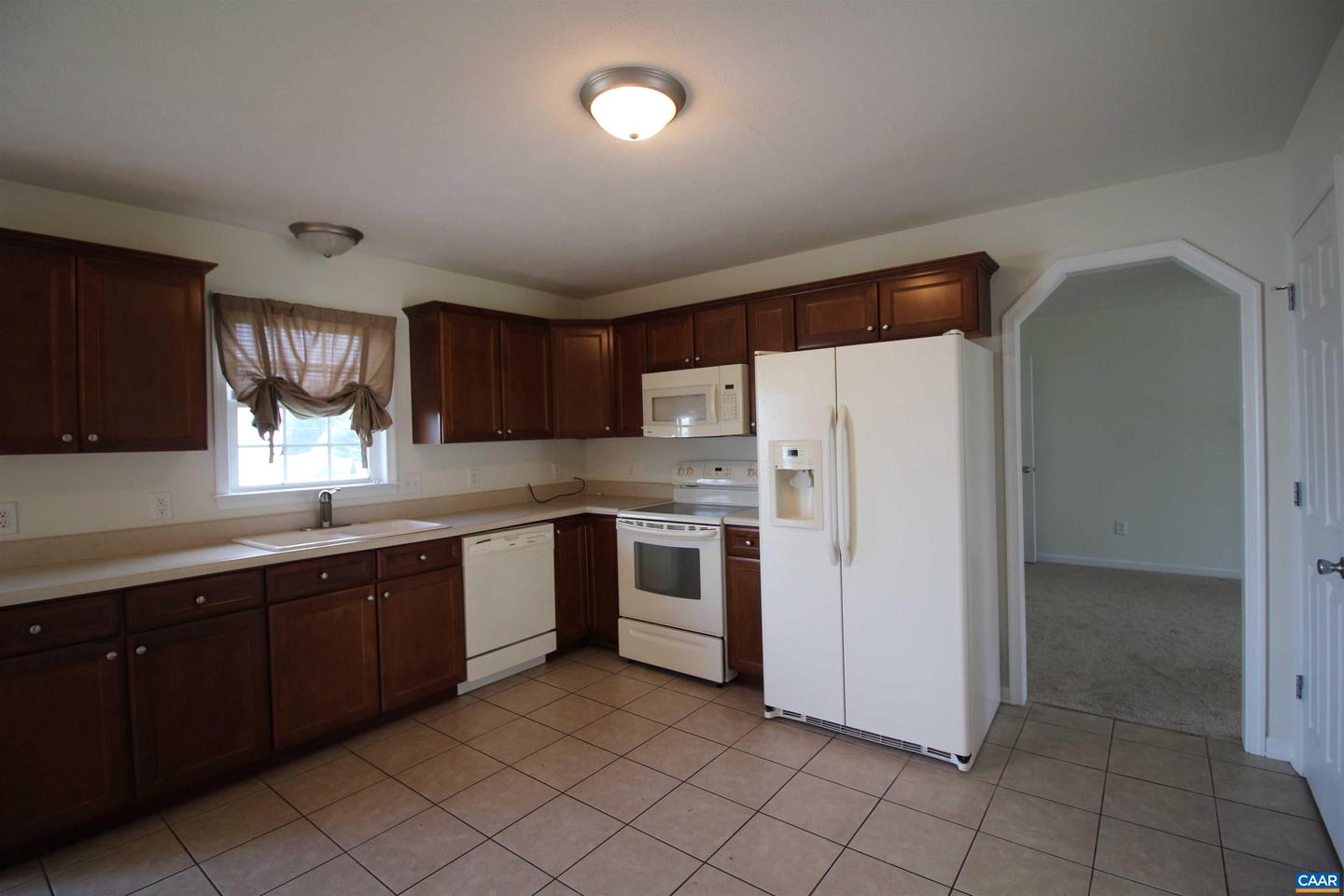 10 LADY SLIPPER DR, WAYNESBORO, Virginia 22980, 4 Bedrooms Bedrooms, ,2 BathroomsBathrooms,Residential,For sale,10 LADY SLIPPER DR,664722 MLS # 664722